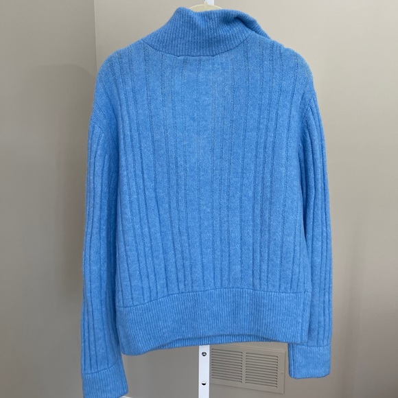 Gestuz 
Sweater AlphaGZ R zipper pullover - Picture 8 of 8